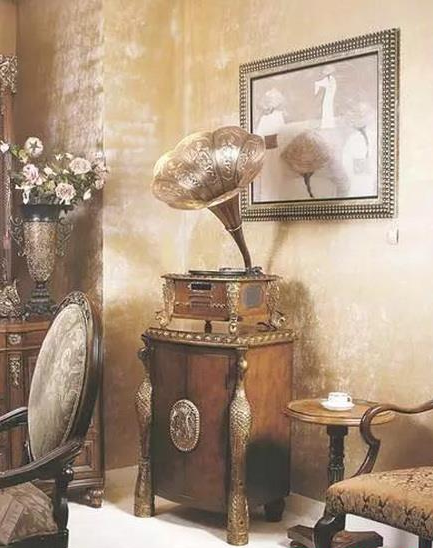 ���ɼҾ߶�ʢ��20���͵�30-40���